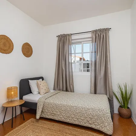 Peaceful Retreat Near And Meco - Mada House's Ii * Sesimbra