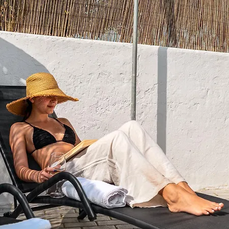 Peaceful Retreat Near And Meco - Mada House's Ii Casa de Férias Sesimbra