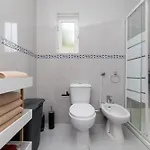 Peaceful Retreat Near And Meco - Mada House's Ii