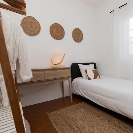 Peaceful Retreat Near And Meco - Mada House's Ii
